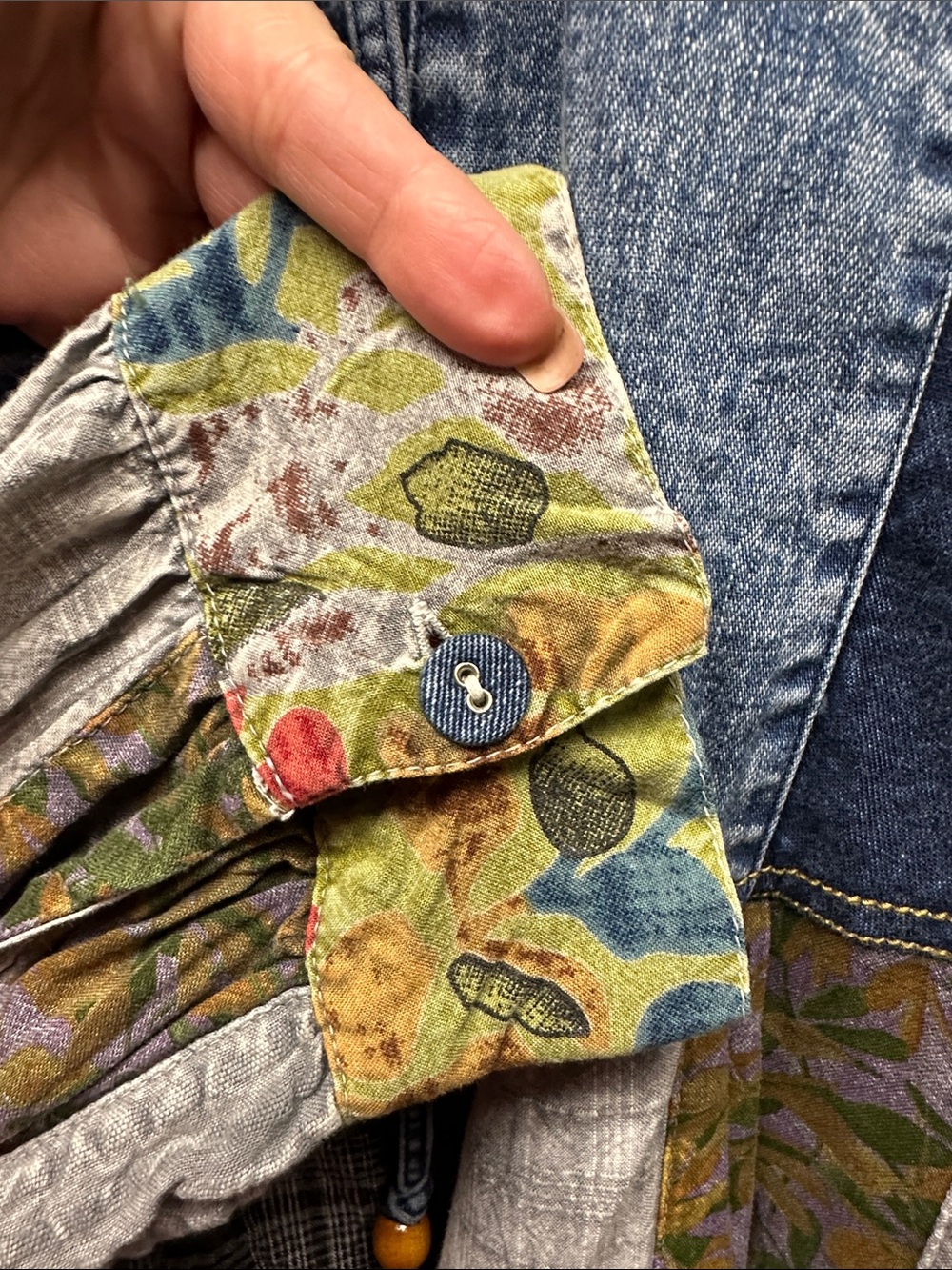K151 Young Threads Women’s Boho Patchwork Denim Hoodie Blue Denim Multicolor NWT - Picture 12 of 12
